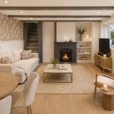 Townhouse - &