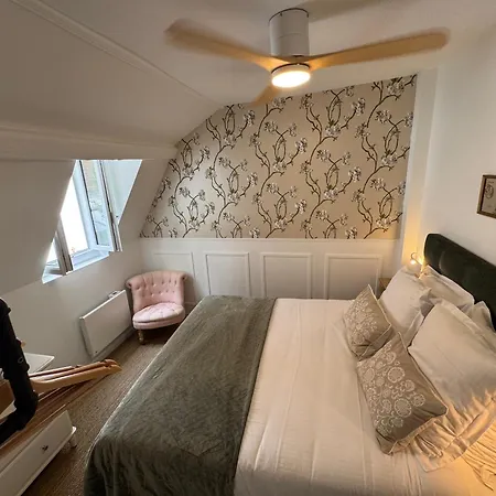 Townhouse - &