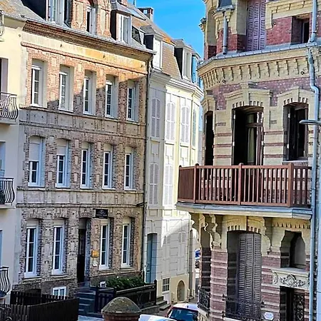 شقة فندقية Townhouse - &