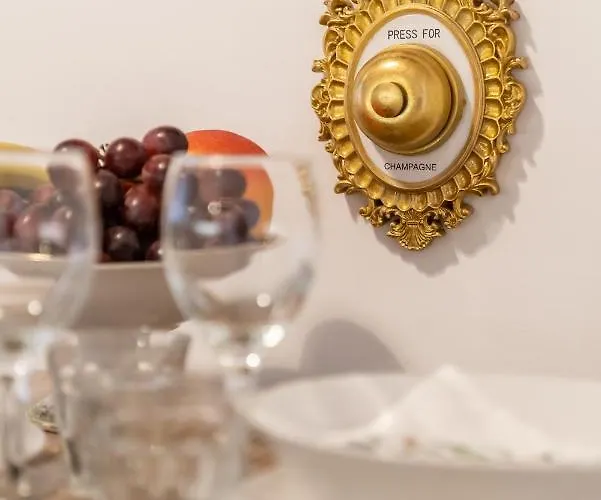 Townhouse - & شقة فندقية 4*